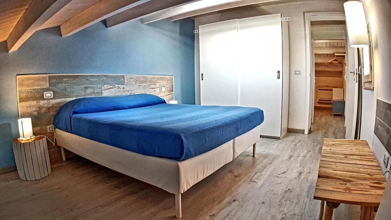 קלברנרדו Asinaro Residence - Fronte Mare מראה חיצוני תמונה