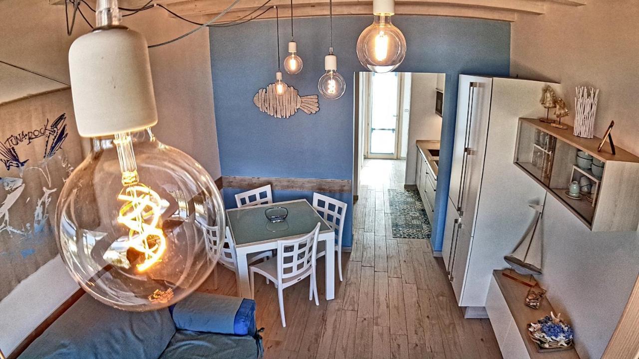 קלברנרדו Asinaro Residence - Fronte Mare מראה חיצוני תמונה